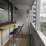 Tour Eiffel Two-Bathroom Two-Bedroom Loggia Spacious Quiet Brand-New Apartment